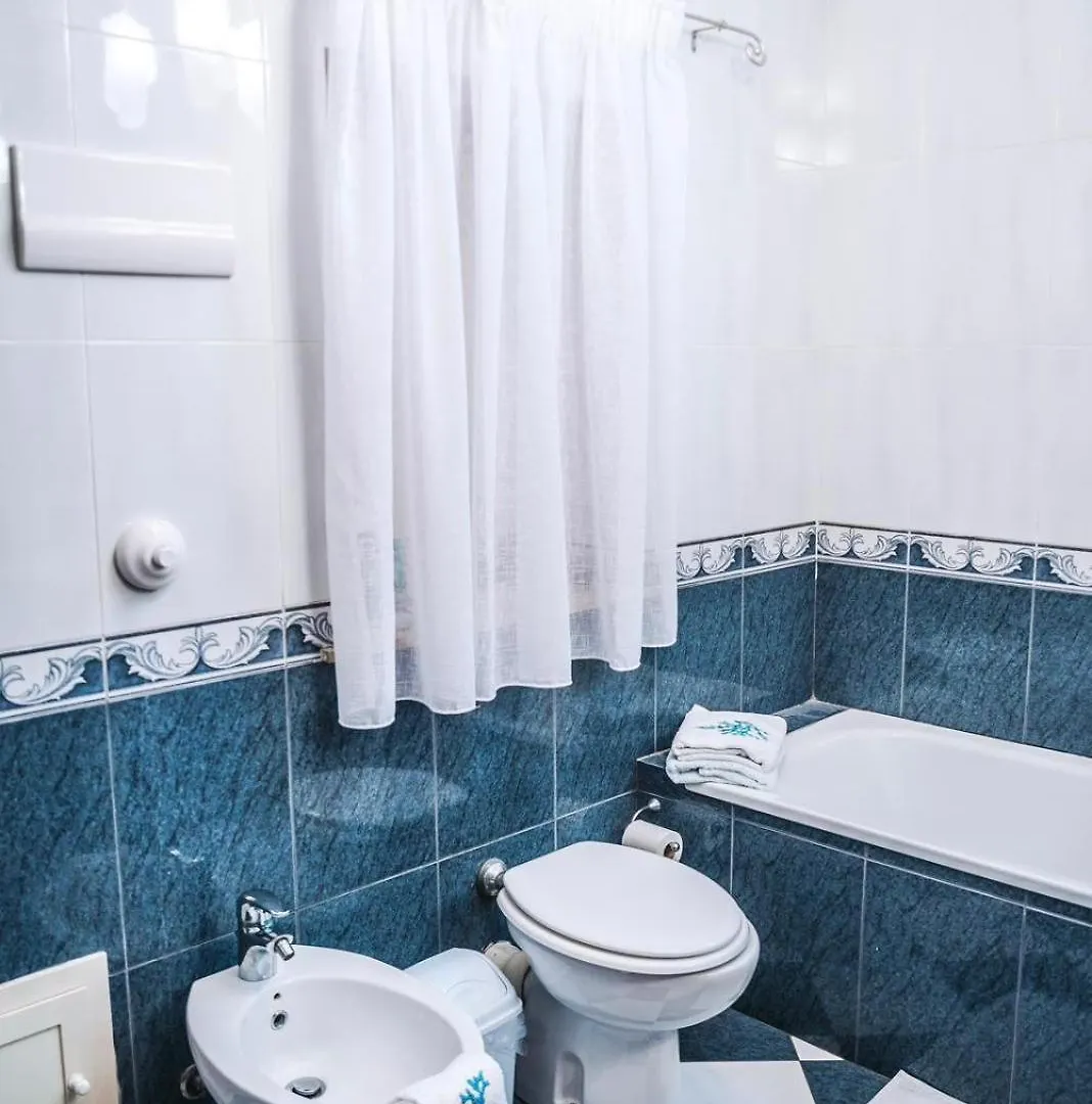 شقة Residenza Del Vescovo 1 باليرمو إيطاليا